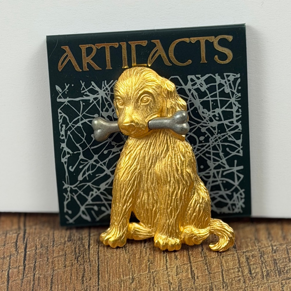 Artifacts Brand Gold Tone Dog with Bone‎ Brooch Pin on Original Card NWT